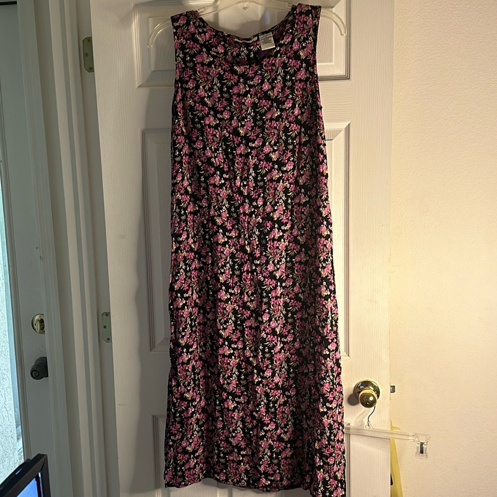 EUC WHITE STAG DRESS